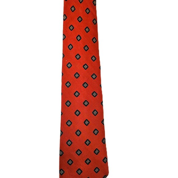 Abercombie & Fitch Men's Necktie Red with Blue Diamond Pattern 58" X 3- 3/4* - Picture 4 of 4